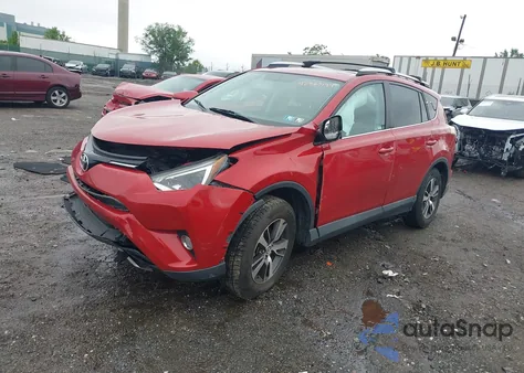 2016 Toyota Rav4 Xle z USA, uszkodzony, nr VIN 2T3RFREV4GW442218